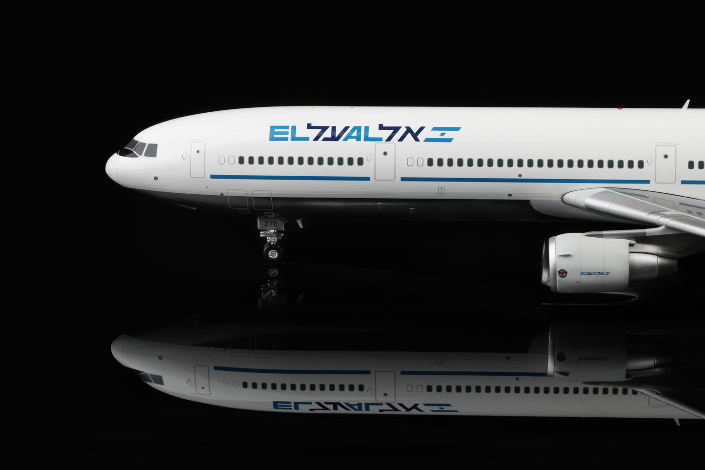 EL AL Airlines (Op'd by World Airways) McDonnell Douglas MD-11 N278WA Scale 1:200