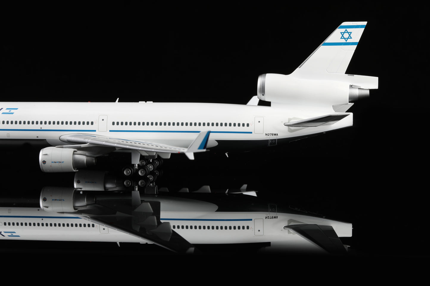 EL AL Airlines (Op'd by World Airways) McDonnell Douglas MD-11 N278WA Scale 1:200