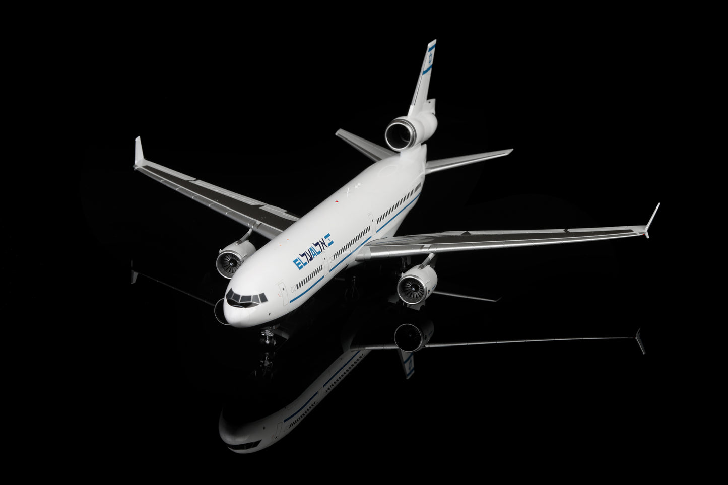 EL AL Airlines (Op'd by World Airways) McDonnell Douglas MD-11 N278WA Scale 1:200