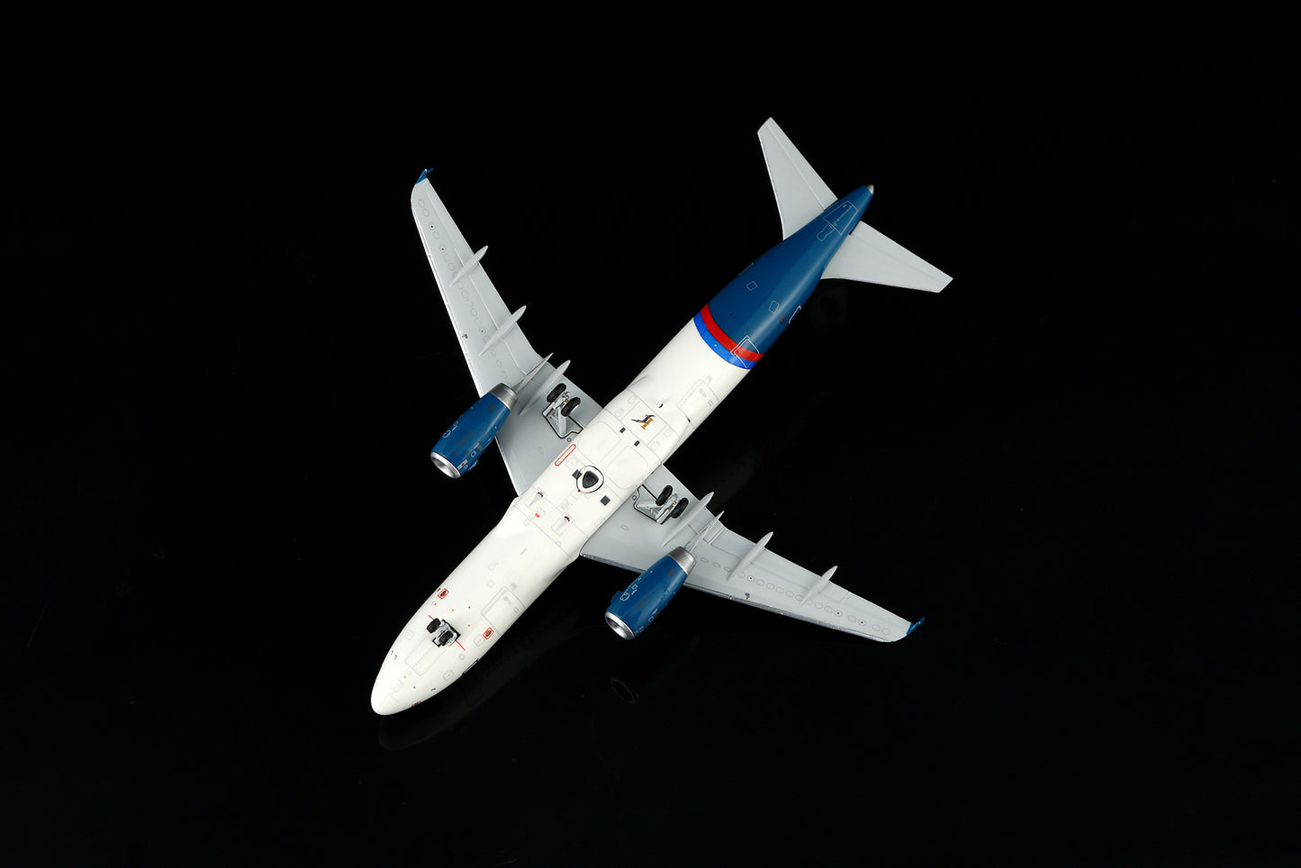 AirTran Airbus A320-233 N951LF Scale 1:400