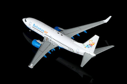 Bahamasair 73W C6-BFY Scale 1:400