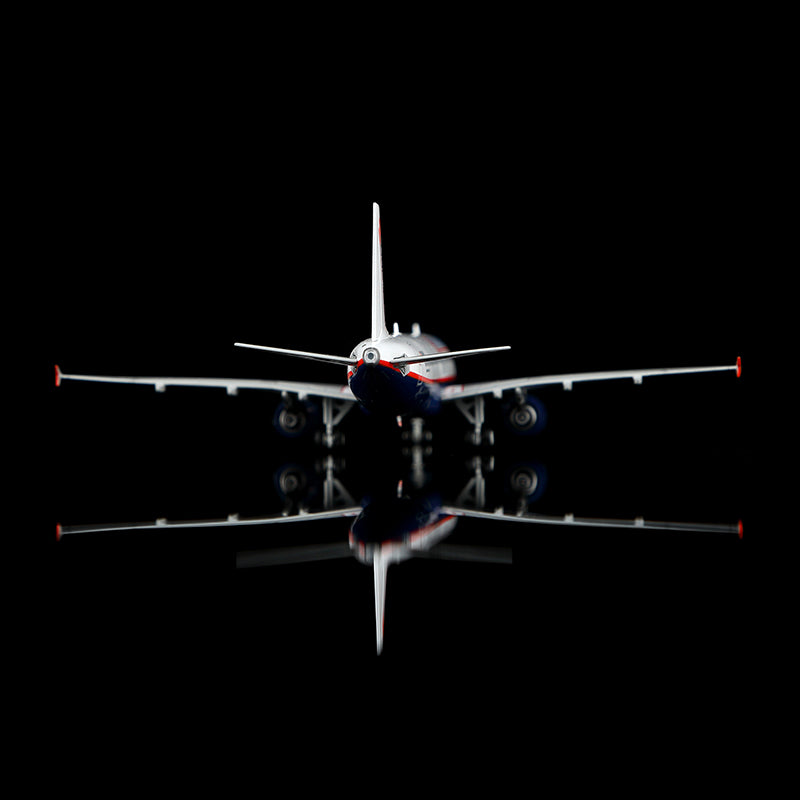 USA 3000 Airbus A320 N261AV Scale 1:400